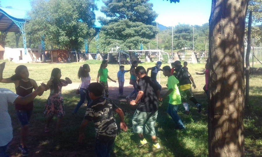 Agazajos por el día del niño