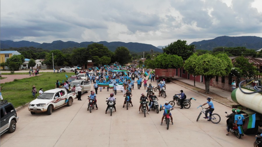 Con miras al gobierno municipal, la organización indígena Capitanía Zona Macharetí- CZM-APG, cierra su Campaña electoral con gran determinación  