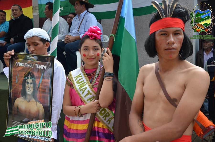 Desfile cívico en conmemoración de los 126 años de la muerte del líder Apiaguaiki Tumpa