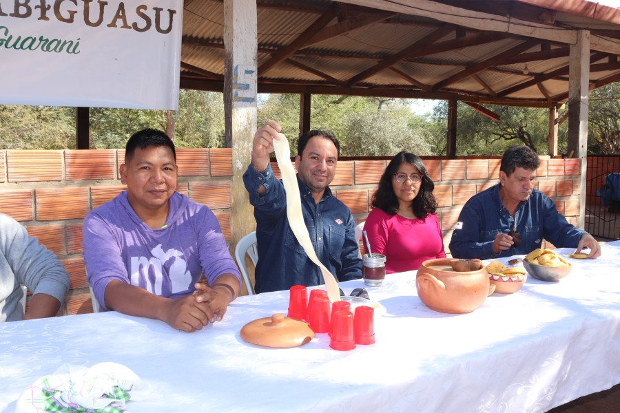 Yembiguasu intercambian experiencias y muestran avances de sus comunidades productivas